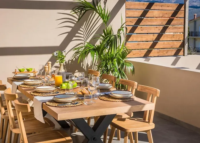 Ionian Village * 릭수리