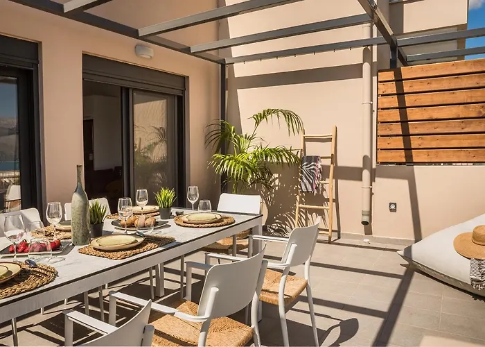 Ionian Village * 릭수리