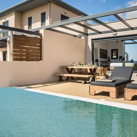 Ionian Village Vila *
